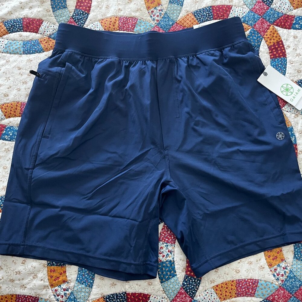 Gaiam Men's Hatha 7” Short, XL